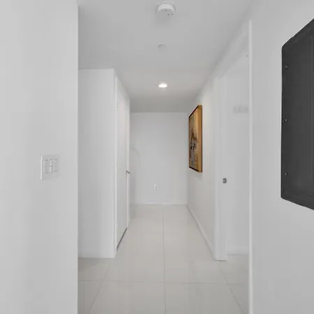Large Suites In Hotel W With Bay Views Miami Exterior photo