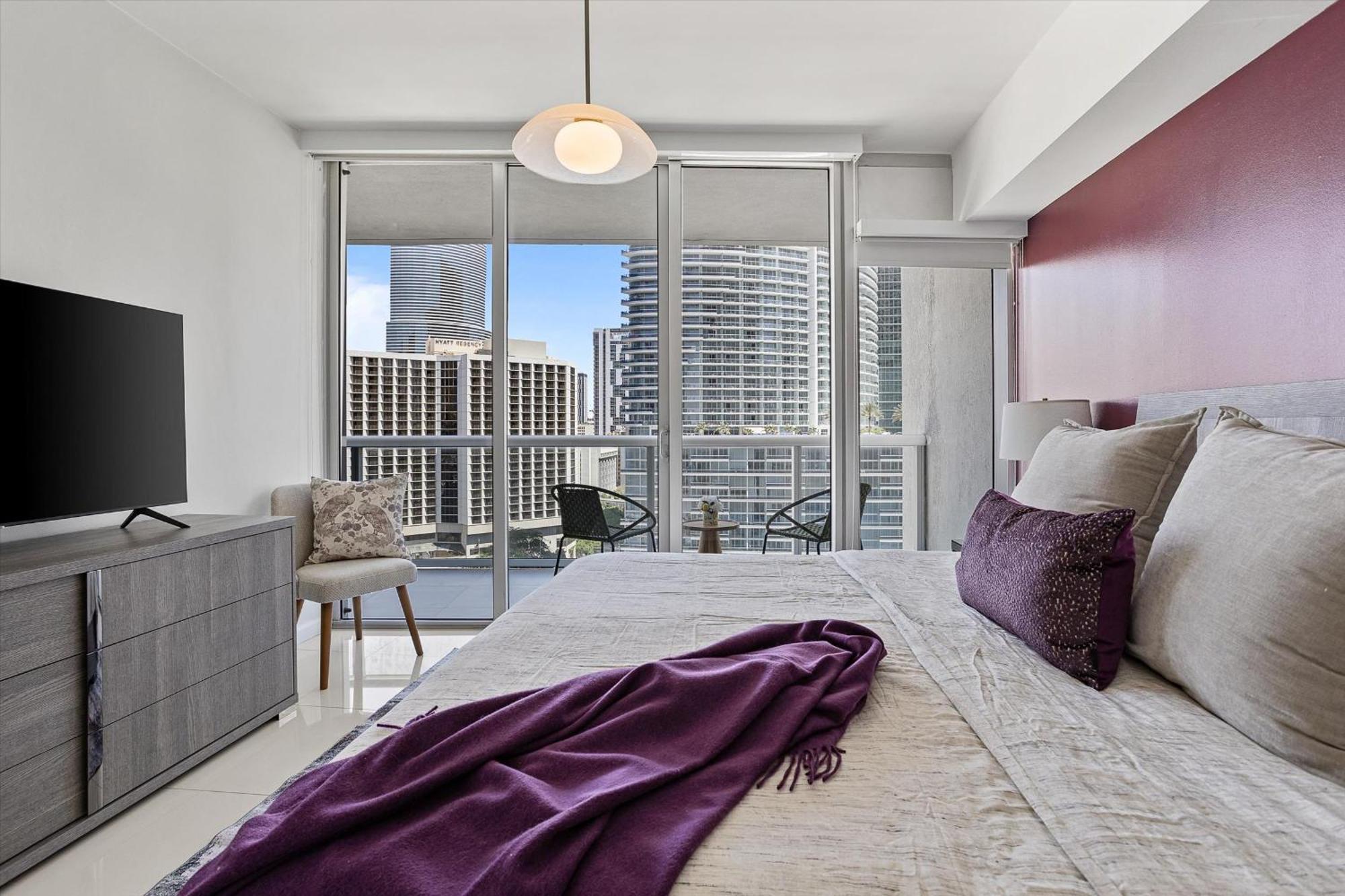 Large In W With Bay Views Appartement Miami